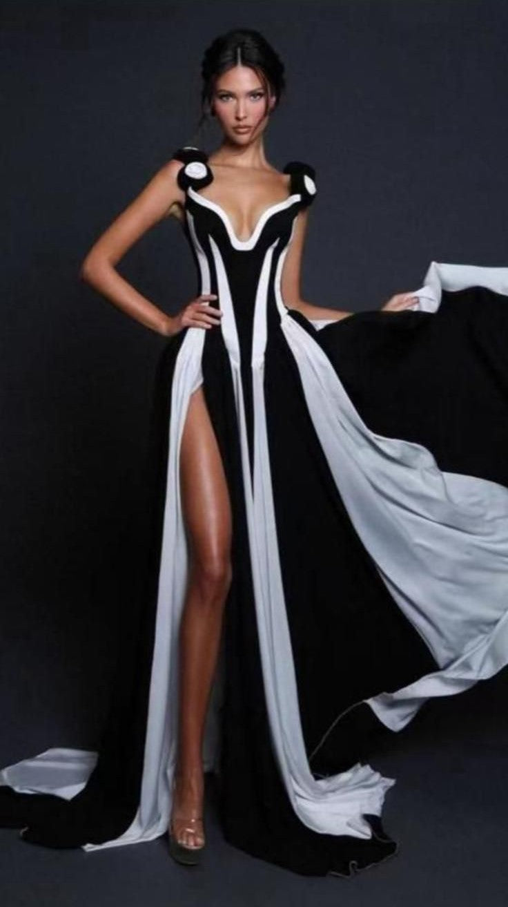 Midnight Royalty Gown image 1